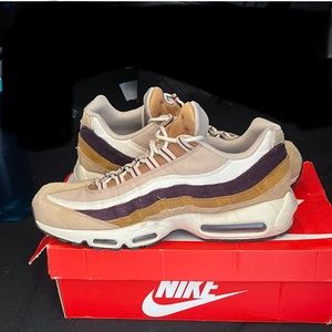 NIKE AIR MAX 95